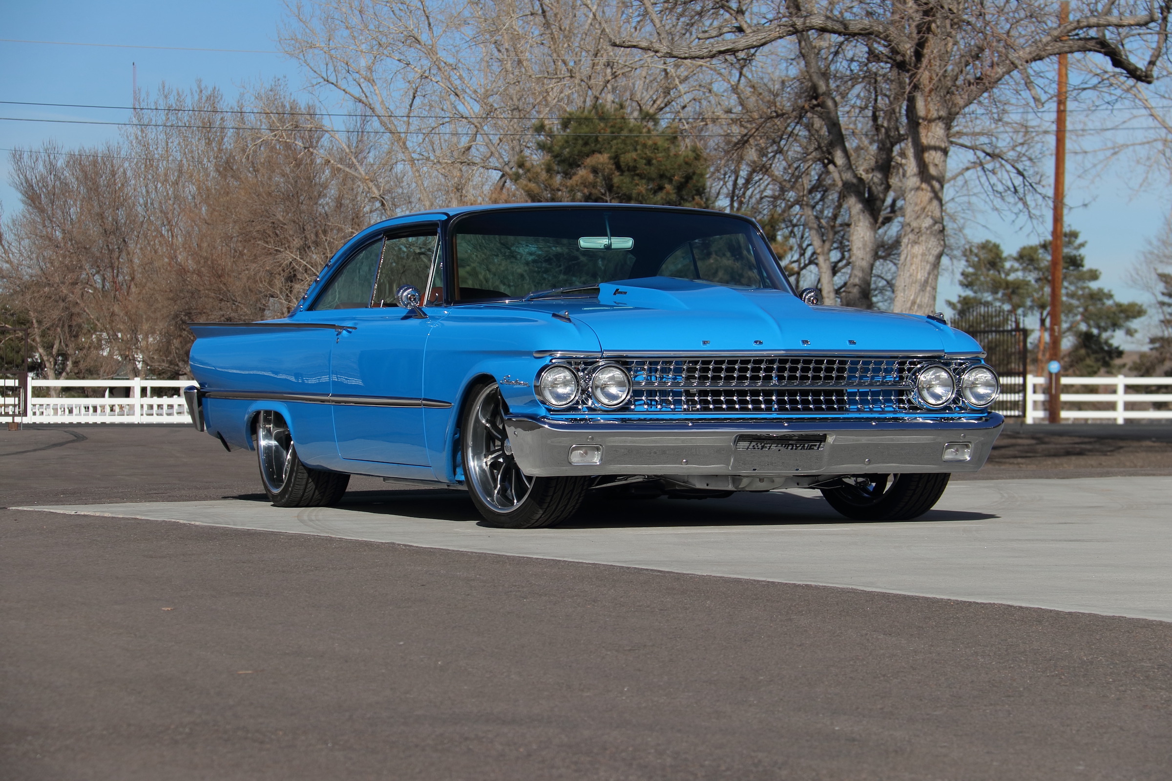 1961 Galaxie Starliner Restomod Rocks GT500 Modular Power