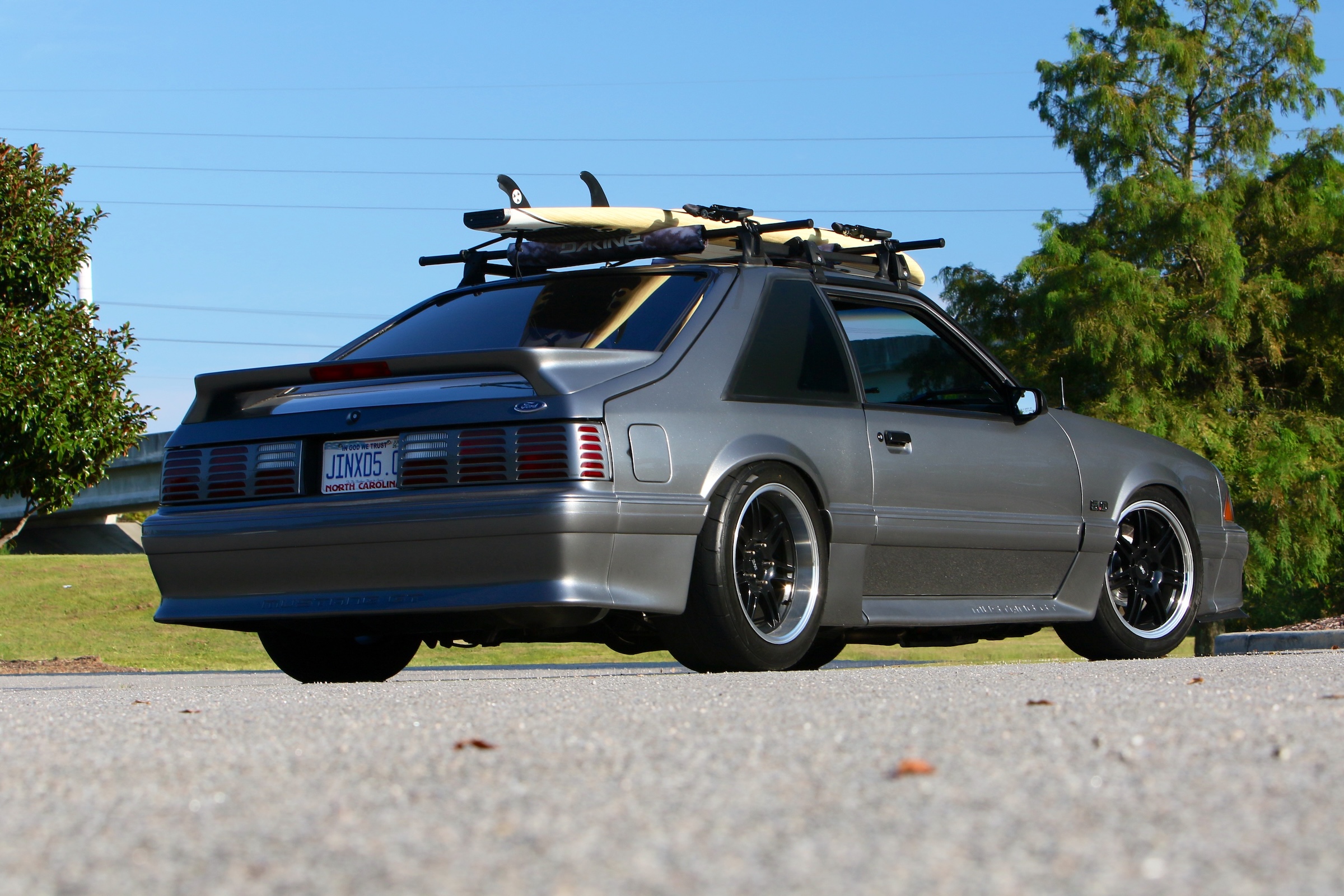 A Trip To Mustang Week Inspired This Boosted Surf’s Up Fox Build
