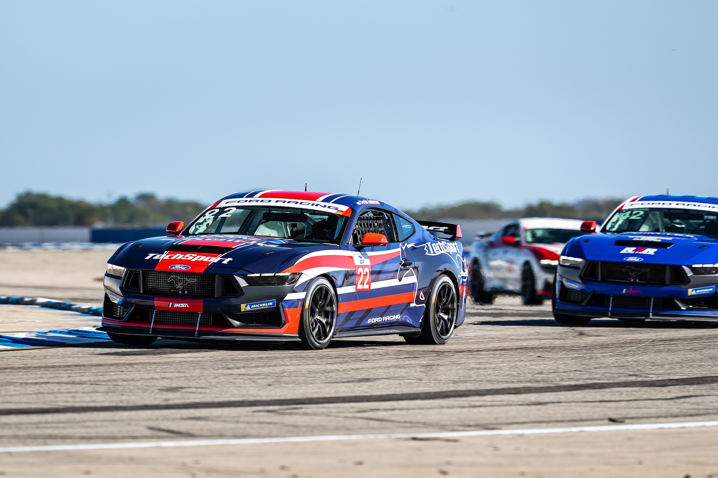 Ford Racing Stars Set To Race Dark Horse Rs At Daytona