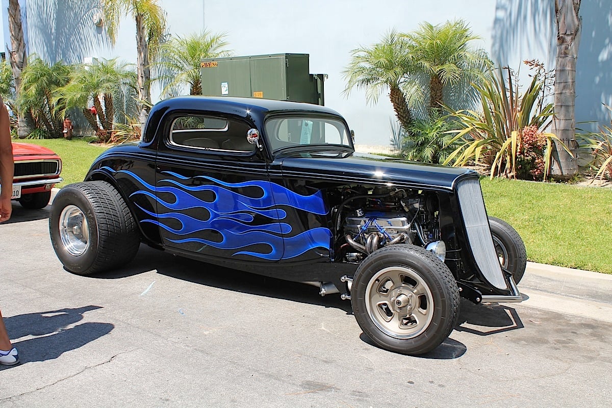 Video: Surf City Garage, OC Mustang Club, Host 5th Annual Car Show