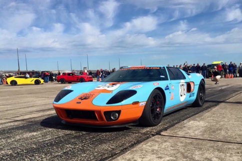 Twin-Turbo Ford GT Rips Off Record Texas Mile Run
