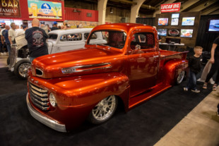 Fords Take Top Honors at the 71st Grand National Roadster Show
