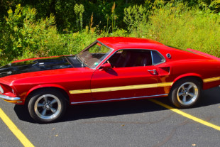 A 51-Year Survivor's Tale: Rob Simons' 1969 Mach I Mustang