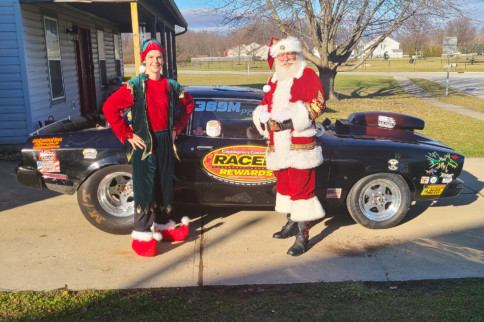 Scott Stephany: Indianapolis’ Very Own Super Pro Santa Claus
