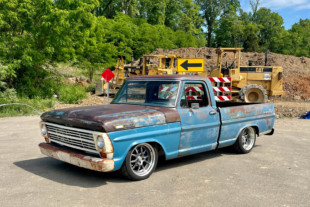 From Ruins To Restoration: What To Look For When Purchasing An F-100
