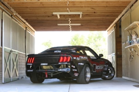 justin-pawlak-kills-tires-in-a-1000hp-roush-mustang-0048