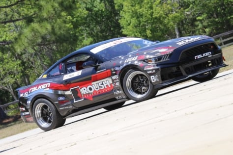 justin-pawlak-kills-tires-in-a-1000hp-roush-mustang-0053